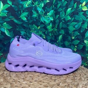 On cloud Loewe x cloudtilt purple